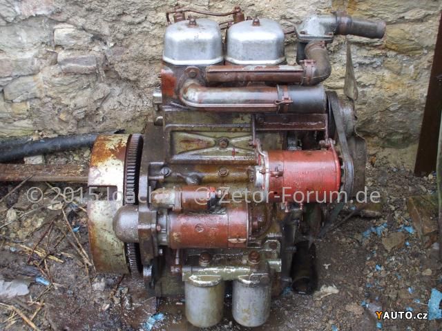 Motor_Zetor_2011.jpg