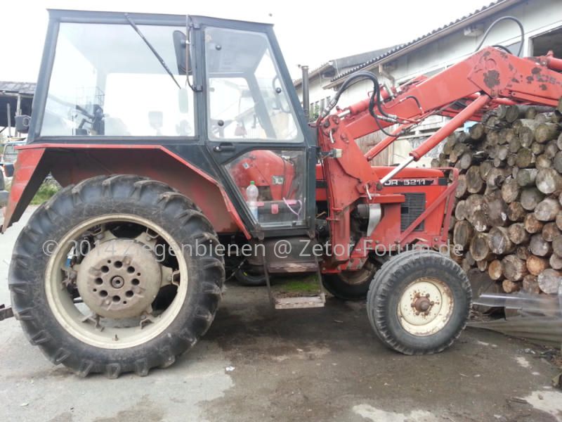 Zetor 5211.jpg