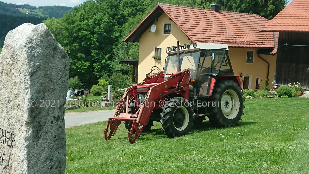 zetor 7745 03.jpg